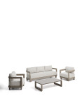 Conjunto Nerano com sofá de 3 lugares, 2 poltronas e mesa de centro em vidro temperado e alumínio taupe.