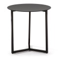 Mesa de centro Raeam em vidro temperado e aço preto.
