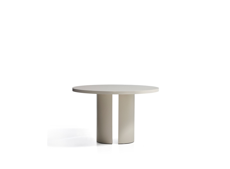 Mesa redonda Nealy DM laqueada com acabamento cru, Ø 120 cm
