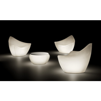 Mesa de centro Vela, versão luminosa da Plust