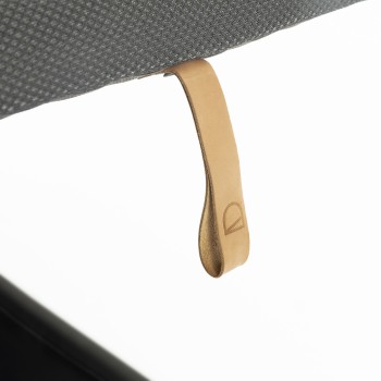 Matters sängbotten med förvaring