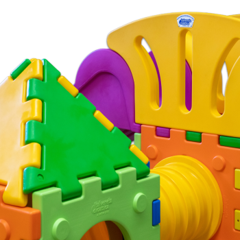 KUBISK LEKSAKS - M2000