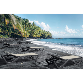 LOVE solstol från VONDOM