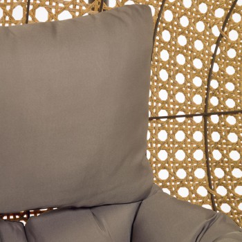 Cira hängstol med naturlig finish