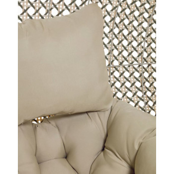 Cira hängstol med naturlig finish