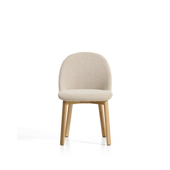 Meila stol i beige chenille och ben i massiv ek med naturlig finish